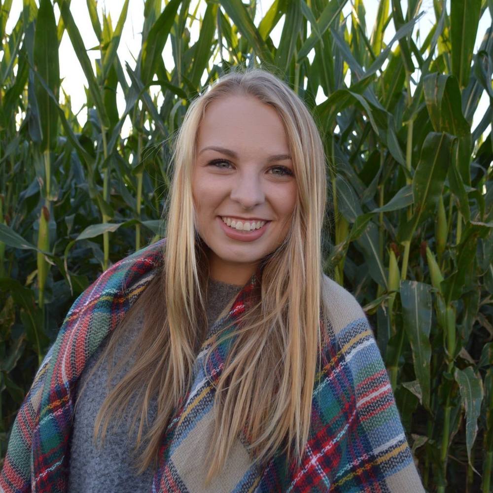 Meet your Posher, Madeline